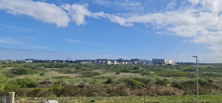 2 Bedroom Property for Sale in Parklands Western Cape